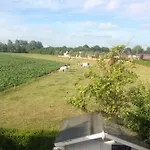 In Modern Begijnhof, 7 Min * Zuienkerke