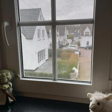 In Modern Begijnhof, 7 Min * Zuienkerke