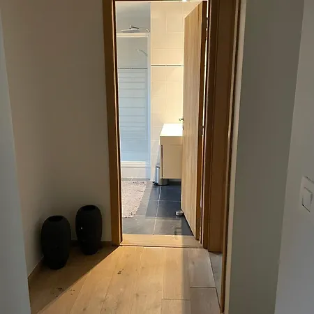 度假居 In Modern Begijnhof, 7 Min