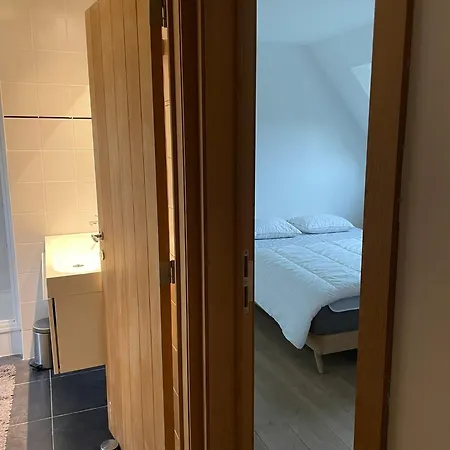 In Modern Begijnhof, 7 Min 度假居